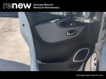 Photo 19 du bon plan RENAULT Trafic Fg VUL L1H1 1000 1.6 dCi 120ch Grand Confort Euro6 occasion à 15900 €