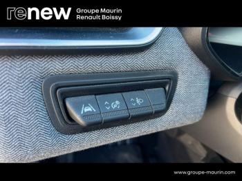 Photo 29 du bon plan RENAULT Clio 1.6 E-Tech 145ch full hybrid Techno - 24 occasion à 21990 €
