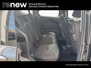 Photo 15 du bon plan FORD Tourneo Courier 1.5 TDCI 100ch Sport occasion à 13990 €