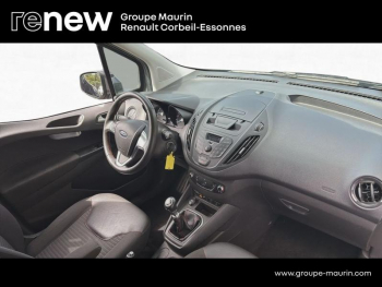 Photo 16 du bon plan FORD Tourneo Courier 1.5 TDCI 100ch Sport occasion à 13990 €