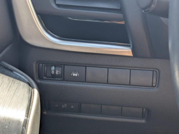 Photo 19 du bon plan NISSAN Qashqai e-POWER 190ch N-Connecta 2022 occasion à 25990 €