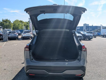 Photo 22 du bon plan NISSAN Qashqai e-POWER 190ch N-Connecta 2022 occasion à 25990 €