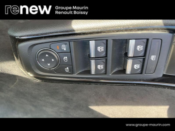 Photo 26 du bon plan RENAULT Austral 1.2 E-Tech full hybrid 200ch Techno esprit Alpine occasion à 29990 €
