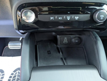 Photo 15 du bon plan FORD Kuga 2.5 Duratec 243ch Hybride Rechargeable ST-Line X Powershift occasion à 34900 €