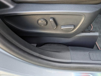 Photo 20 du bon plan FORD Kuga 2.5 Duratec 243ch Hybride Rechargeable ST-Line X Powershift occasion à 34900 €