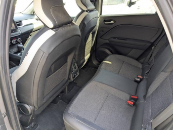 Photo 11 du bon plan RENAULT Captur 1.3 TCe 140ch FAP Intens EDC -21 occasion à 17490 €