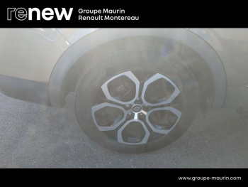Photo 17 du bon plan RENAULT Arkana 1.6 E-Tech hybride 145ch Techno -22 occasion à 22490 €