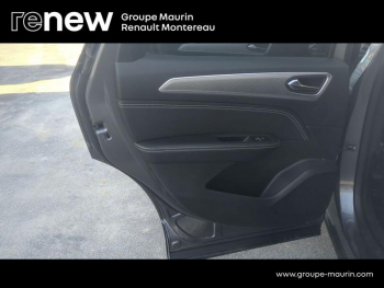 Photo 19 du bon plan RENAULT Arkana 1.6 E-Tech hybride 145ch Techno -22 occasion à 22490 €