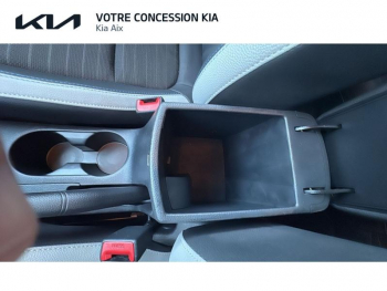 Photo 26 du bon plan KIA Stonic 1.0 T-GDi 100ch GT Line Business occasion à 16990 €