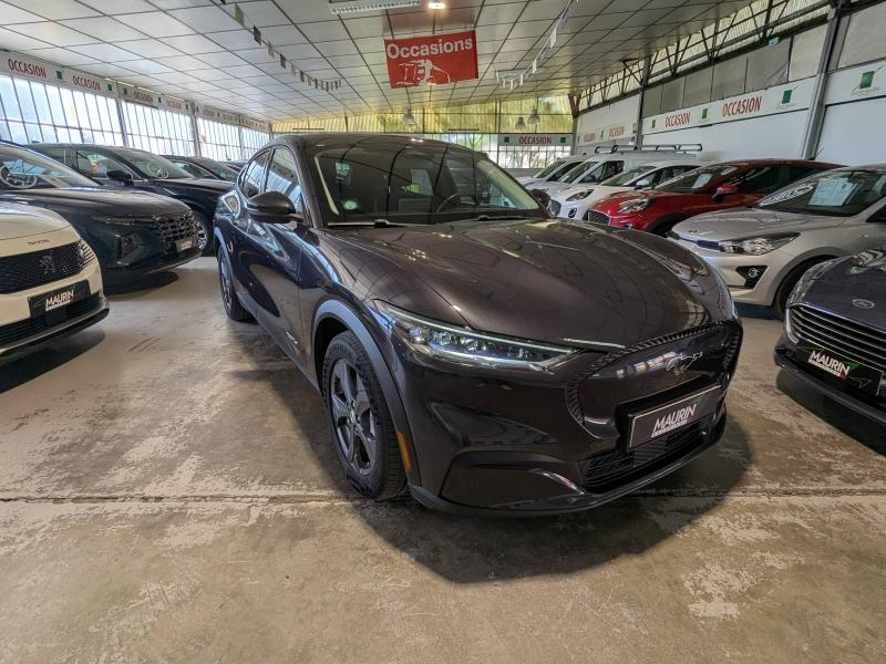 Bon plan FORD Mustang Mach-E 269ch Standard Range 72,6kWh Mach-E Propulsion occasion à 32900 €