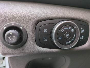 Photo 31 du bon plan FORD Transit 2T Fg VUL T350 L2H2 2.0 EcoBlue 170ch S&S Trail occasion à 38990 €