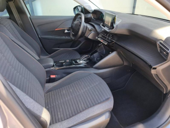 Photo 15 du bon plan PEUGEOT 208 e-208 136ch Active Pack occasion à 14990 €