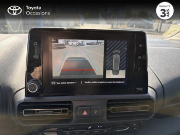 Photo 20 du bon plan TOYOTA PROACE CITY Verso Long 1.5 130 D-4D Design RC21 occasion à 21990 €