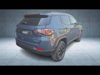 Photo 5 du bon plan JEEP Compass 1.3 Turbo T4 240ch PHEV 4xe Overland AT6 eAWD occasion à 23990 €