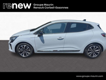 Photo 8 du bon plan RENAULT Clio 1.6 E-Tech 145ch full hybrid Techno - 24 occasion à 18490 €
