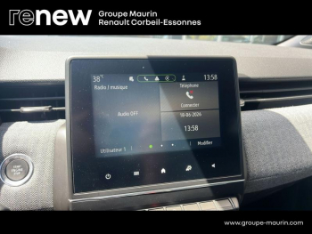 Photo 19 du bon plan RENAULT Clio 1.6 E-Tech 145ch full hybrid Techno - 24 occasion à 18490 €