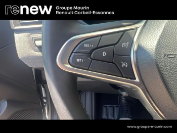 Photo 24 du bon plan RENAULT Clio 1.6 E-Tech 145ch full hybrid Techno - 24 occasion à 18490 €