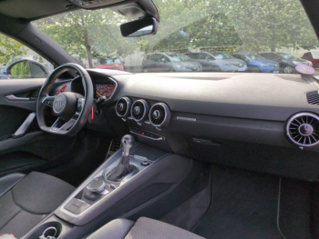 Photo 15 du bon plan AUDI TT 1.8 TFSI 180ch S line S tronic 7 occasion à 18900 €