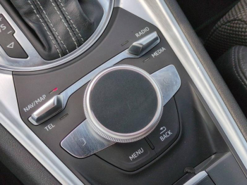 Photo 25 du bon plan AUDI TT 1.8 TFSI 180ch S line S tronic 7 occasion à 18900 €