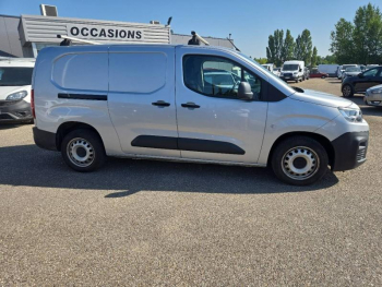 Photo 5 du bon plan CITROEN Berlingo Van VUL XL 950kg BlueHDi 100 S&S Worker BVM5 occasion à 9900 €