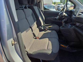 Photo 12 du bon plan CITROEN Berlingo Van VUL XL 950kg BlueHDi 100 S&S Worker BVM5 occasion à 9900 €