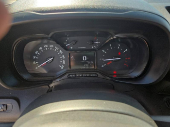Photo 17 du bon plan CITROEN Berlingo Van VUL XL 950kg BlueHDi 100 S&S Worker BVM5 occasion à 9900 €