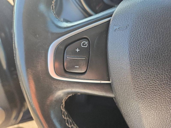 Photo 15 du bon plan RENAULT Captur 1.2 TCe 120ch energy S-Edition occasion à 10900 €