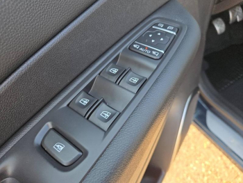 Photo 20 du bon plan RENAULT Captur 1.2 TCe 120ch energy S-Edition occasion à 10900 €