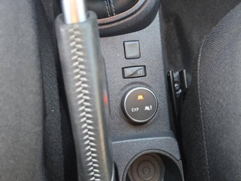 Photo 28 du bon plan RENAULT Captur 1.2 TCe 120ch energy S-Edition occasion à 10900 €