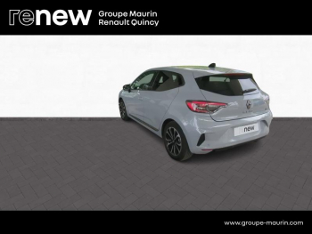 Photo 7 du bon plan RENAULT Clio 1.6 E-Tech 145ch full hybrid Techno occasion à 18490 €
