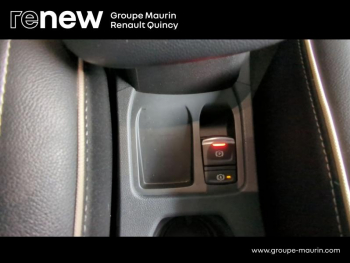 Photo 17 du bon plan RENAULT Clio 1.6 E-Tech 145ch full hybrid Techno occasion à 18490 €