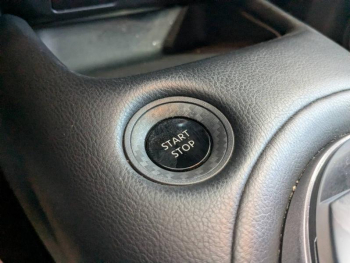 Photo 17 du bon plan NISSAN Juke 1.6 Hybrid 143ch Business+ 2022.5 occasion à 18244 €