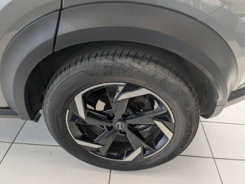 Photo 27 du bon plan NISSAN Juke 1.6 Hybrid 143ch Business+ 2022.5 occasion à 18244 €
