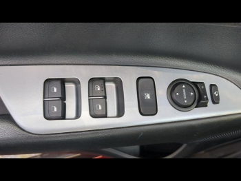 Photo 19 du bon plan KIA Stonic 1.0 T-GDi 120ch MHEV GT Line Premium iBVM6 occasion à 16300 €