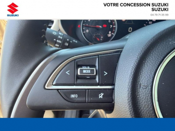 Photo 21 du bon plan SUZUKI Swift 1.2 Hybrid 83ch Privilège occasion à 18990 €