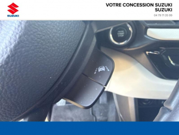 Photo 23 du bon plan SUZUKI Swift 1.2 Hybrid 83ch Privilège occasion à 18990 €