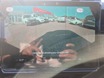 Photo 27 du bon plan FORD Puma 1.0 EcoBoost Hybrid 125ch Titanium Business S&S Powershift occasion à 21900 €