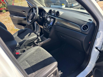 Photo 12 du bon plan SUZUKI Vitara 1.4 Boosterjet Hybrid 129ch Style occasion à 19990 €