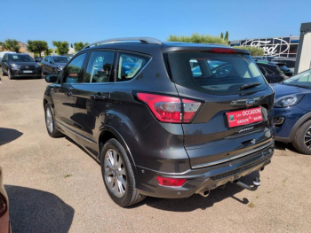 Photo 6 du bon plan FORD Kuga 2.0 TDCi 150ch Stop&Start Vignale 4x2 Euro6.2 occasion à 17490 €