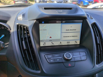 Photo 9 du bon plan FORD Kuga 2.0 TDCi 150ch Stop&Start Vignale 4x2 Euro6.2 occasion à 17490 €