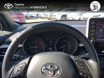 Photo 13 du bon plan TOYOTA C-HR 1.8 Hybride 122ch Dynamic E-CVT occasion à 21990 €