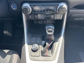 Photo 15 du bon plan SUZUKI Across 2.5 Hybride Rechargeable 306ch 1ere Edition occasion à 24990 €