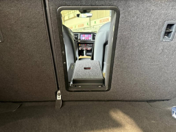 Photo 24 du bon plan SEAT Leon 2.0 TDI 150ch FR DSG7 occasion à 18490 €