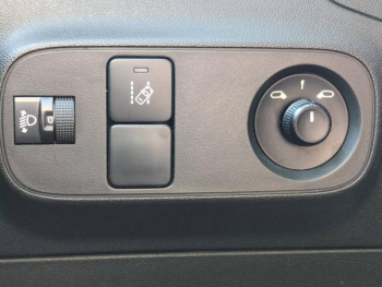 Photo 25 du bon plan CITROEN C3 BlueHDi 75ch Feel S&S occasion à 7890 €