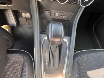 Photo 22 du bon plan RENAULT Captur 1.3 TCe 140ch FAP Intens EDC -21 occasion à 17400 €