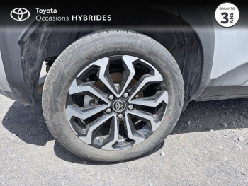Photo 16 du bon plan TOYOTA Yaris Cross 130h Design AWD-i MC24 occasion à 27390 €