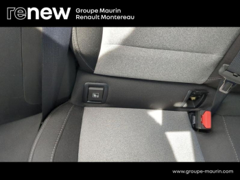 Photo 16 du bon plan RENAULT Clio 1.5 Blue dCi 100ch Evolution - 24 occasion à 16400 €