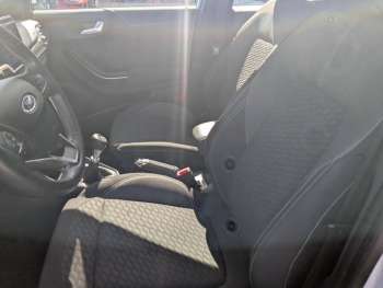 Photo 7 du bon plan FORD Puma 1.0 Flexifuel 125ch S&S mHEV Titanium occasion à 16900 €