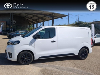 Photo 3 du bon plan TOYOTA ProAce VUL Medium 2.0 D-4D 180 Black Edition BVA MY20 occasion à 19590 €