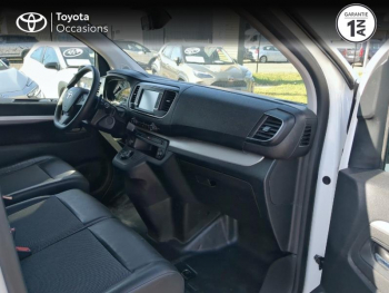 Photo 6 du bon plan TOYOTA ProAce VUL Medium 2.0 D-4D 180 Black Edition BVA MY20 occasion à 19590 €